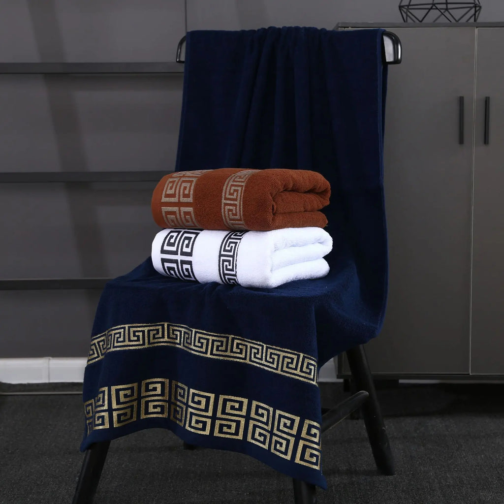 2-Piece Black Gym & Workout Towel Set – Soft, Absorbent Cotton Towels for Fitness, Yoga, and Sports